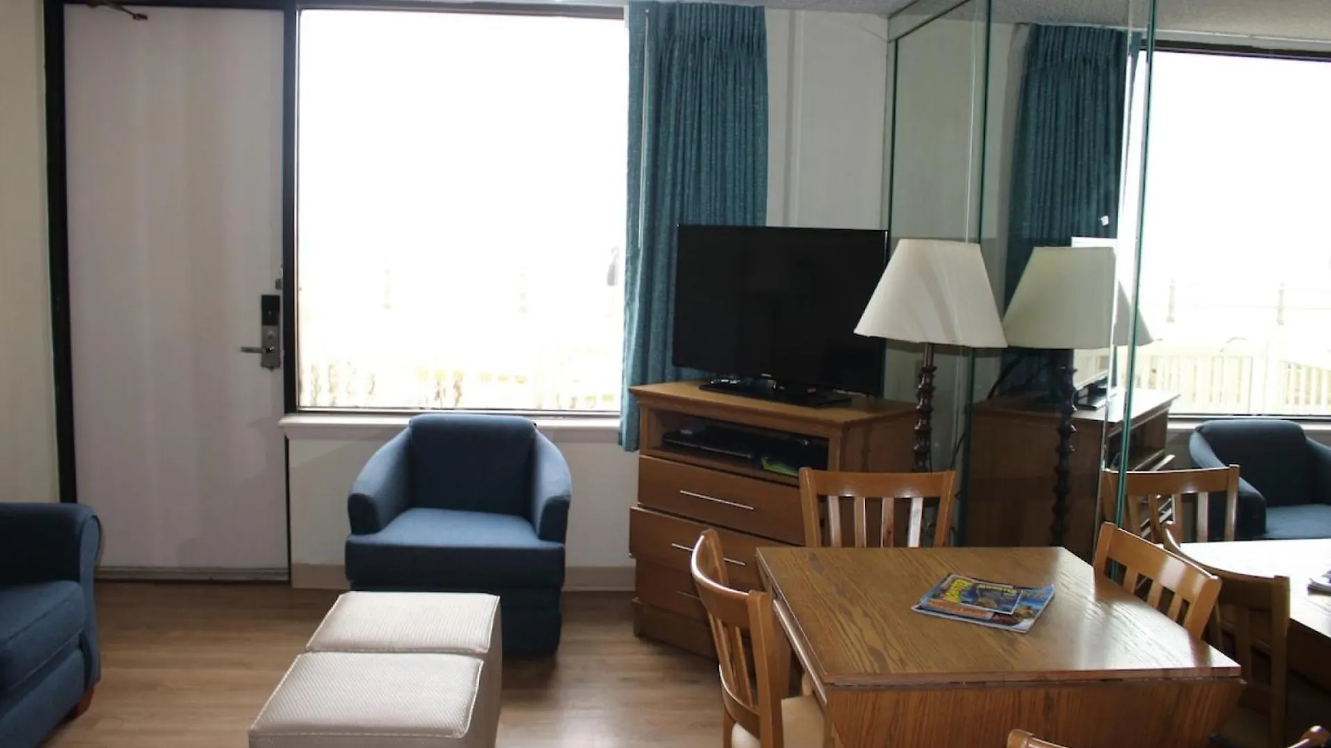 Barclay Towers Hotel Virginia Beach 0*,  United States